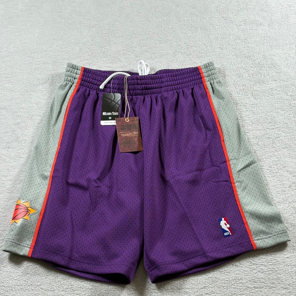 Mitchell & Ness Phoenix Suns NBA Hardwood Classic 2001-02 Swingman Shorts Large